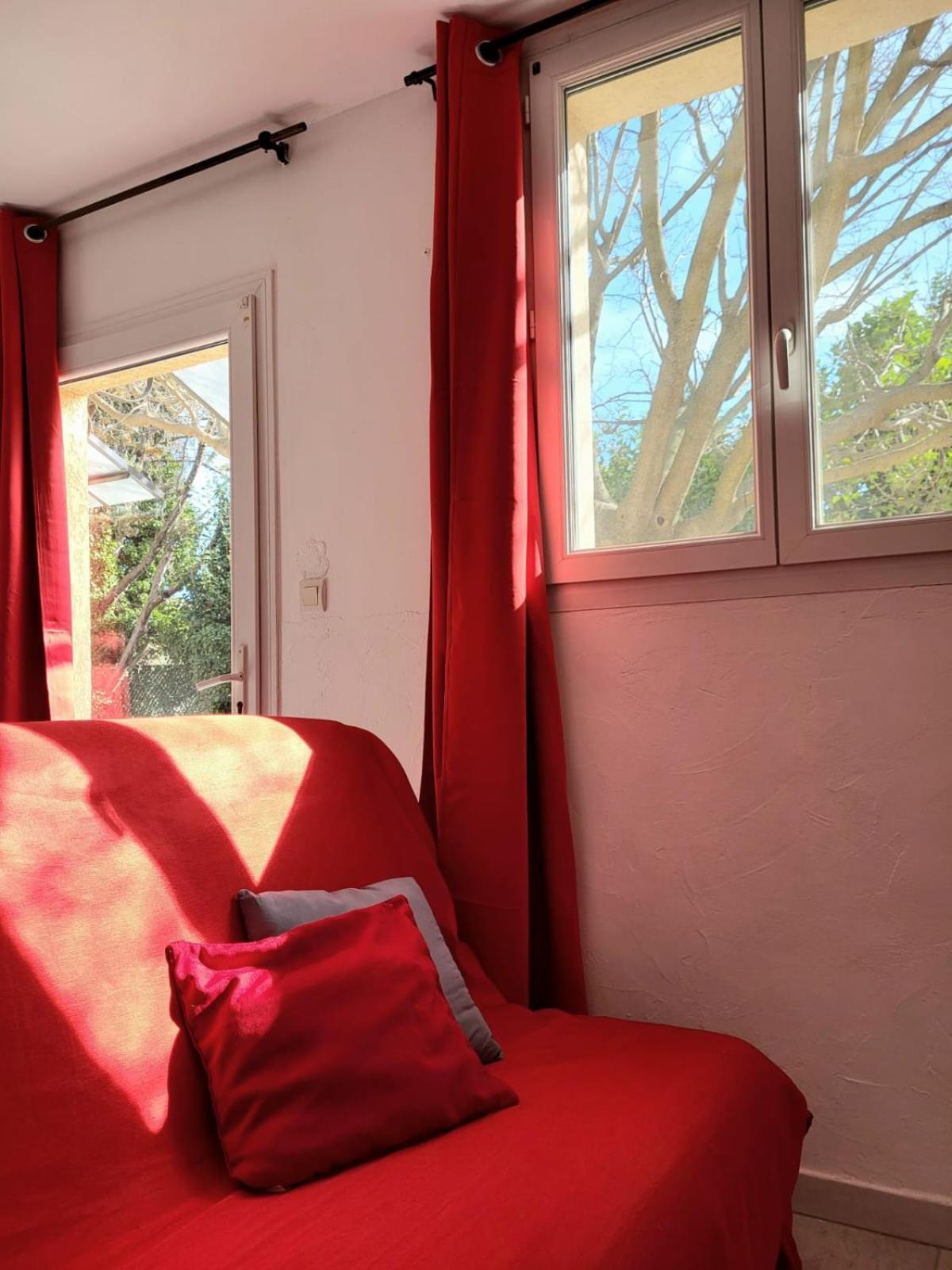Abrivado Aimargues Daire Dış mekan fotoğraf